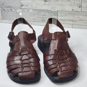 Millie 8.5 T Strap Sandals Brown Leather Fisherman Flats Casual Soft Sole Shoes